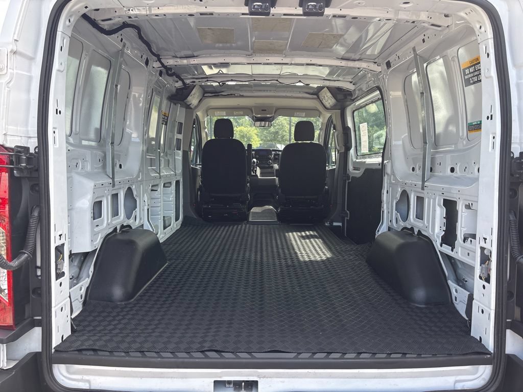 Used 2024 Ford Transit 150 Low Roof RWD image 15