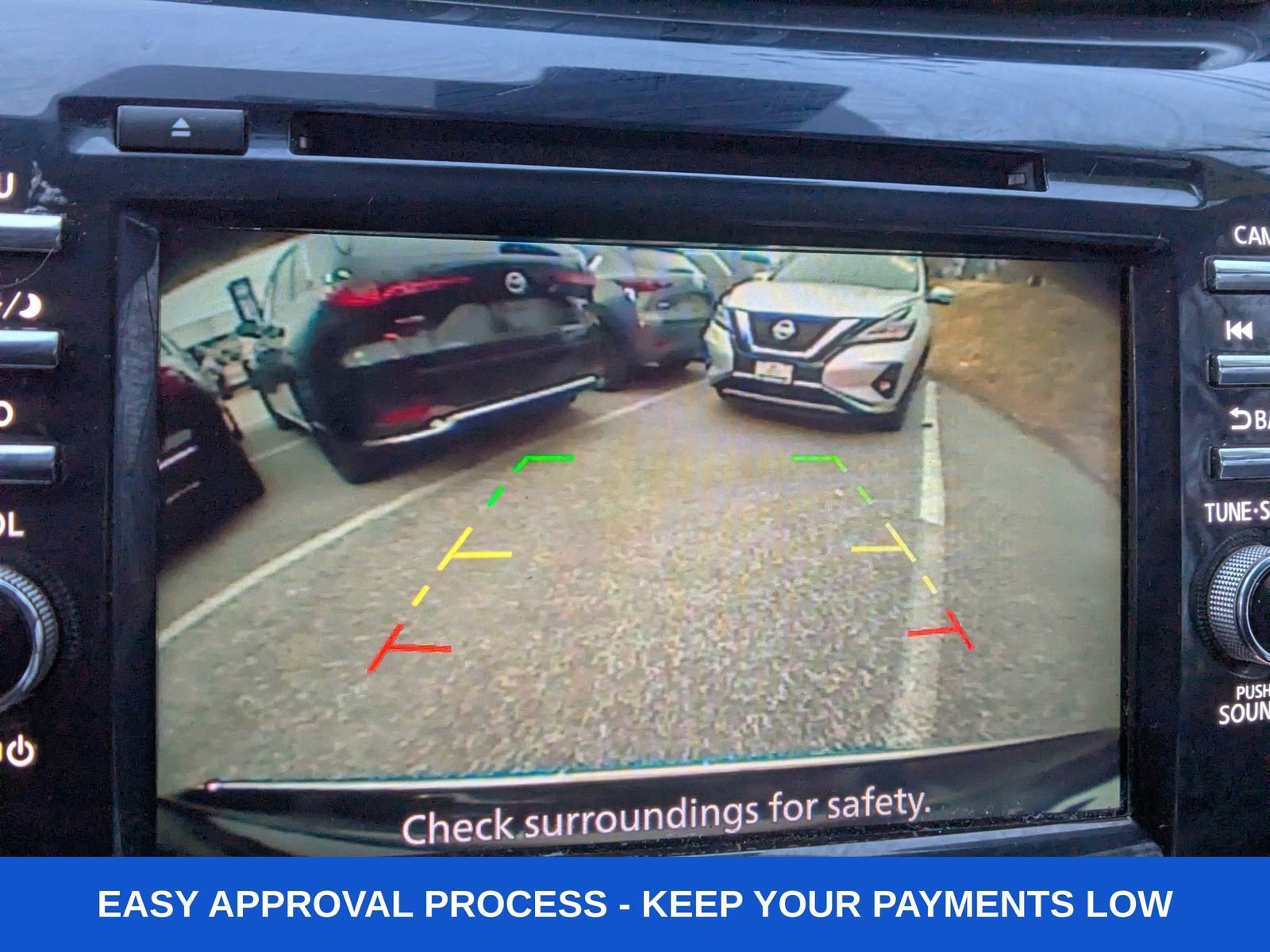 Used 2020 Nissan Murano SV image 25