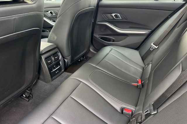 Used 2024 BMW 330i Sedan image 13
