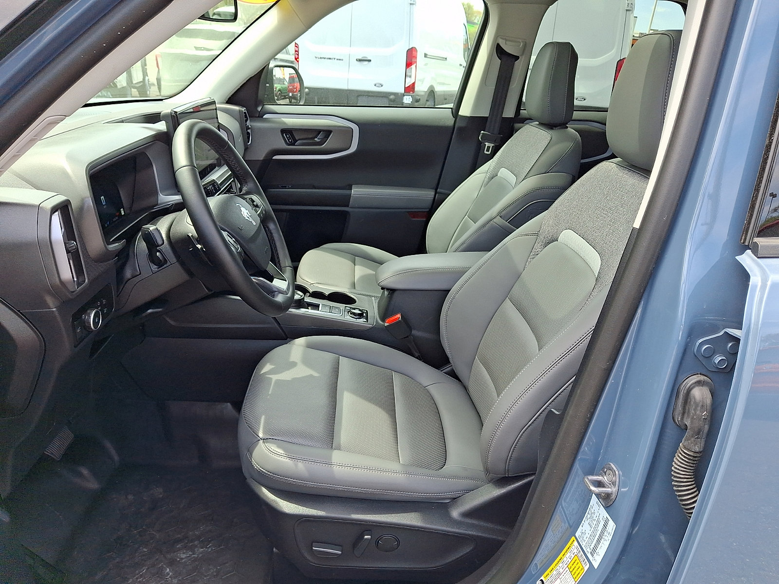 Used 2025 Ford Bronco Sport Badlands w/ Badlands Tech Package AWD/4WD image 15