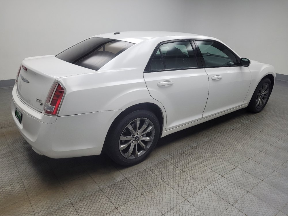 Used 2014 Chrysler 300 S AWD/4WD image 10
