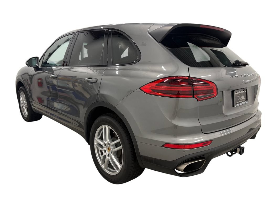 Used 2018 Porsche Cayenne AWD/4WD image 7