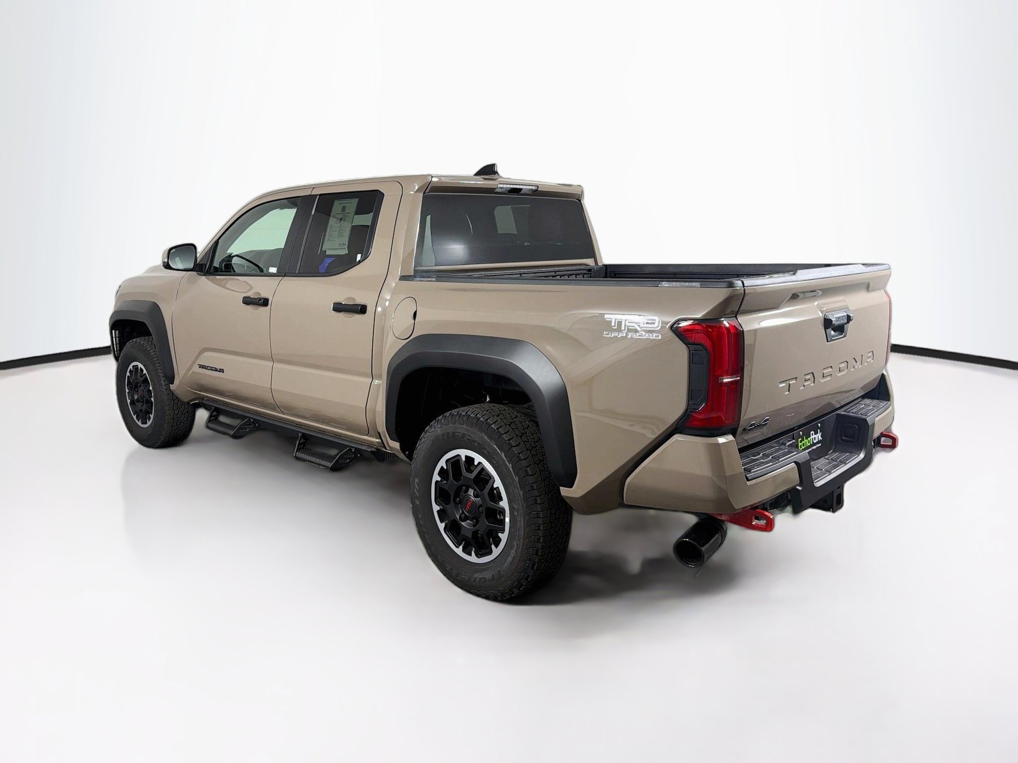 Used 2026 Toyota Tacoma TRD Off-Road AWD/4WD image 5