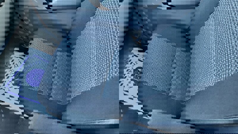 Used 2011 Mercedes-Benz Sprinter 3500 image 4