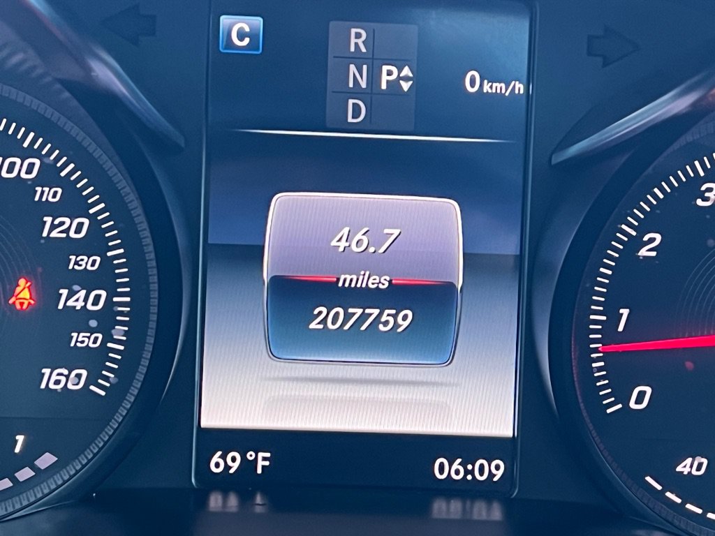 Used 2016 Mercedes-Benz C 300 4MATIC Sedan w/ Multimedia Package image 22