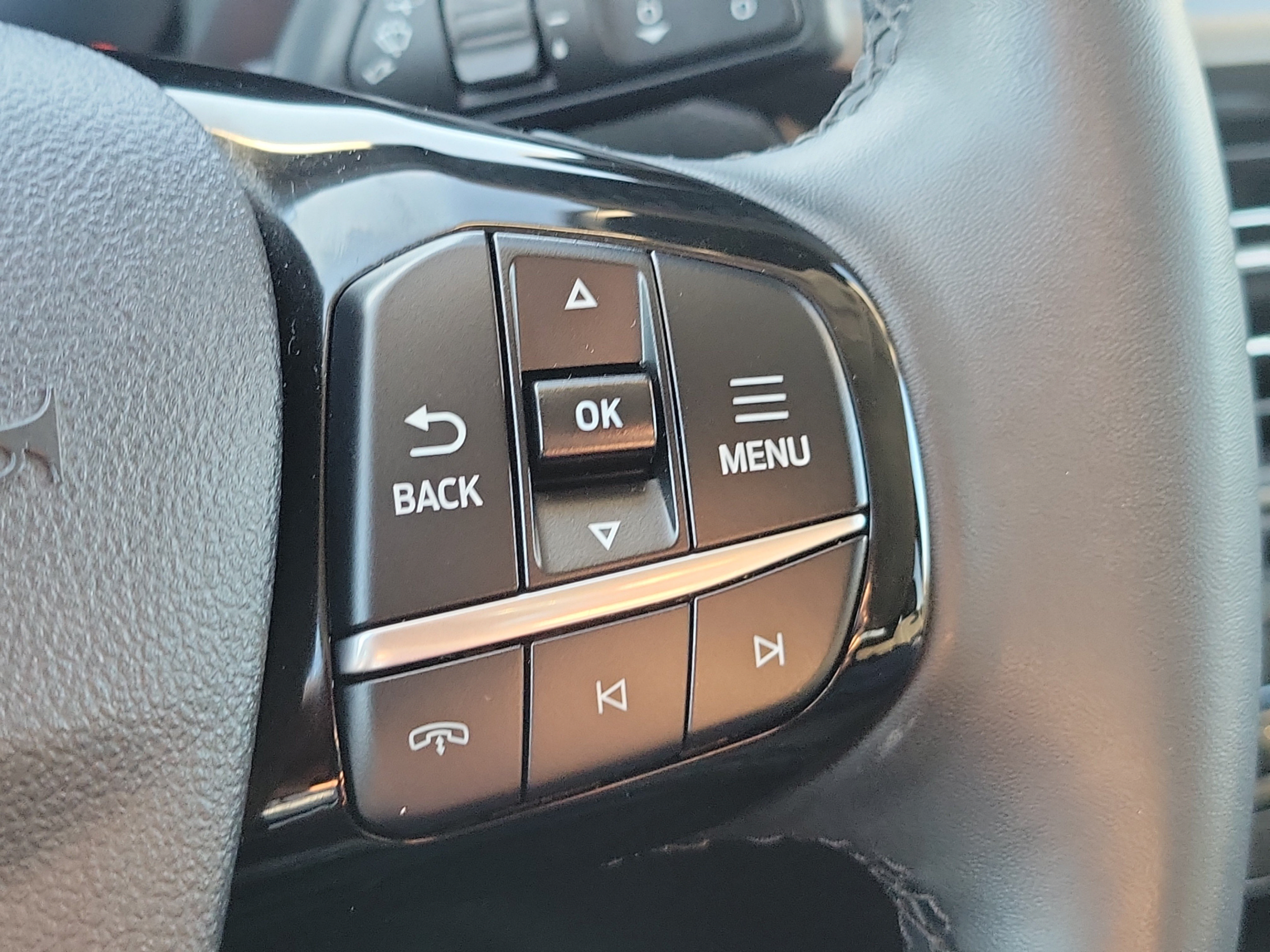 Used 2023 Ford Escape Active w/ Tech Pack #2 FWD image 25