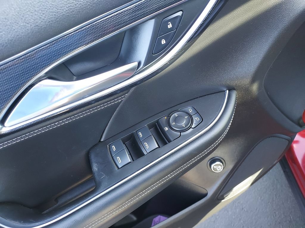 Used 2022 Buick Envision Preferred FWD image 19