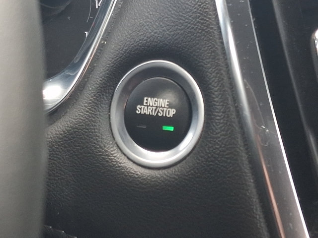 Certified 2023 Chevrolet Traverse LT FWD image 25