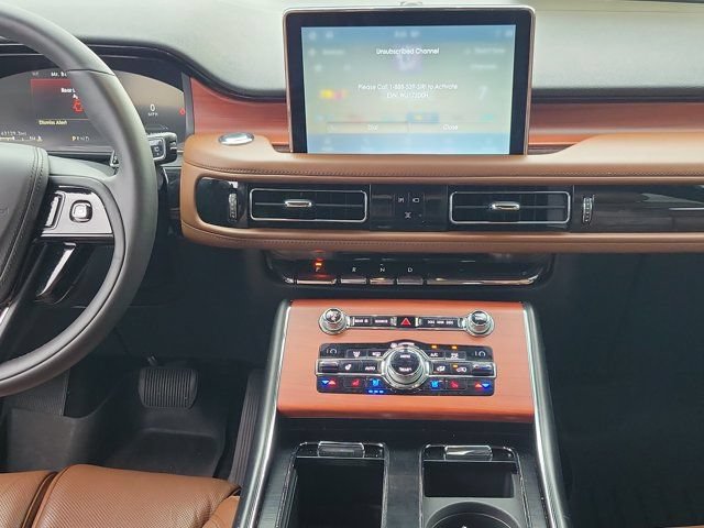 Certified 2020 Lincoln Aviator Reserve w/ Equipment Group 202A AWD/4WD image 21