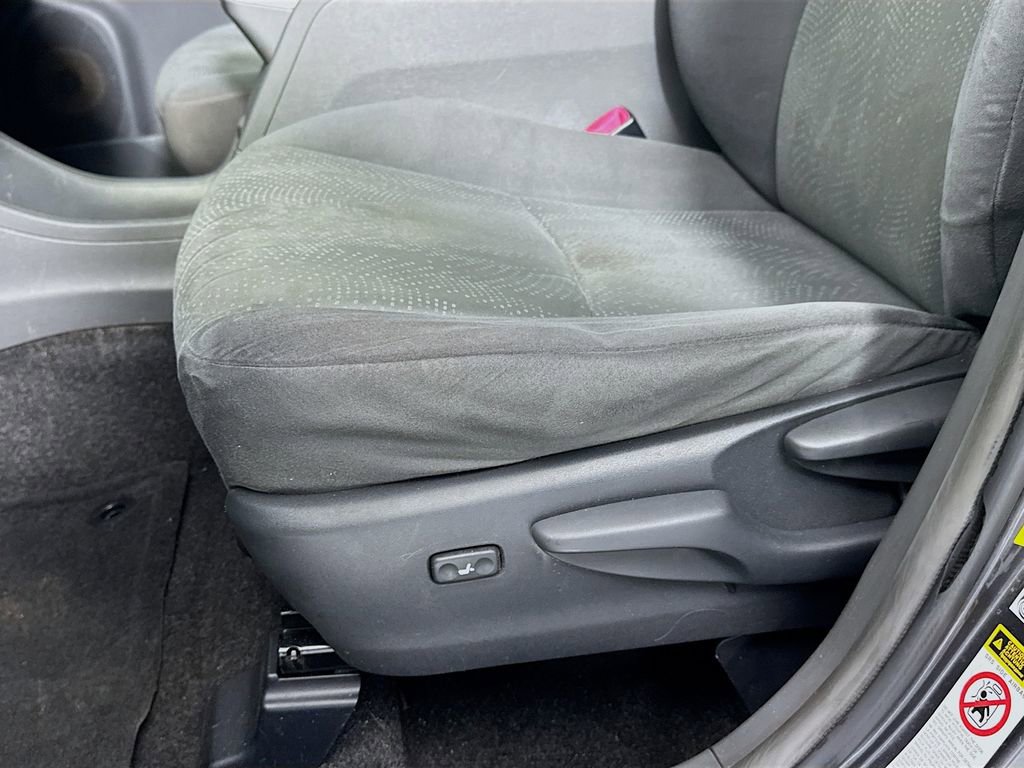 Used 2014 Toyota Prius V Two image 24