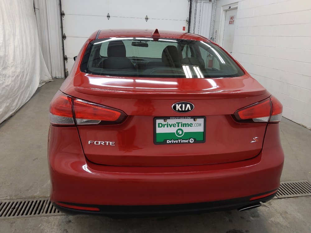 Used 2017 Kia Forte S image 6