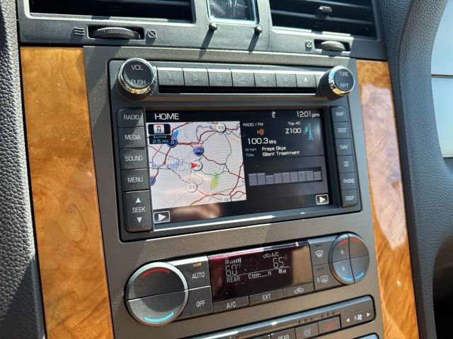Used 2014 Lincoln Navigator 4WD w/ Equipment Group 101A image 19