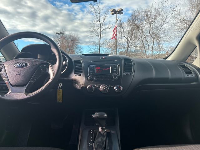 Used 2016 Kia Forte LX image 13