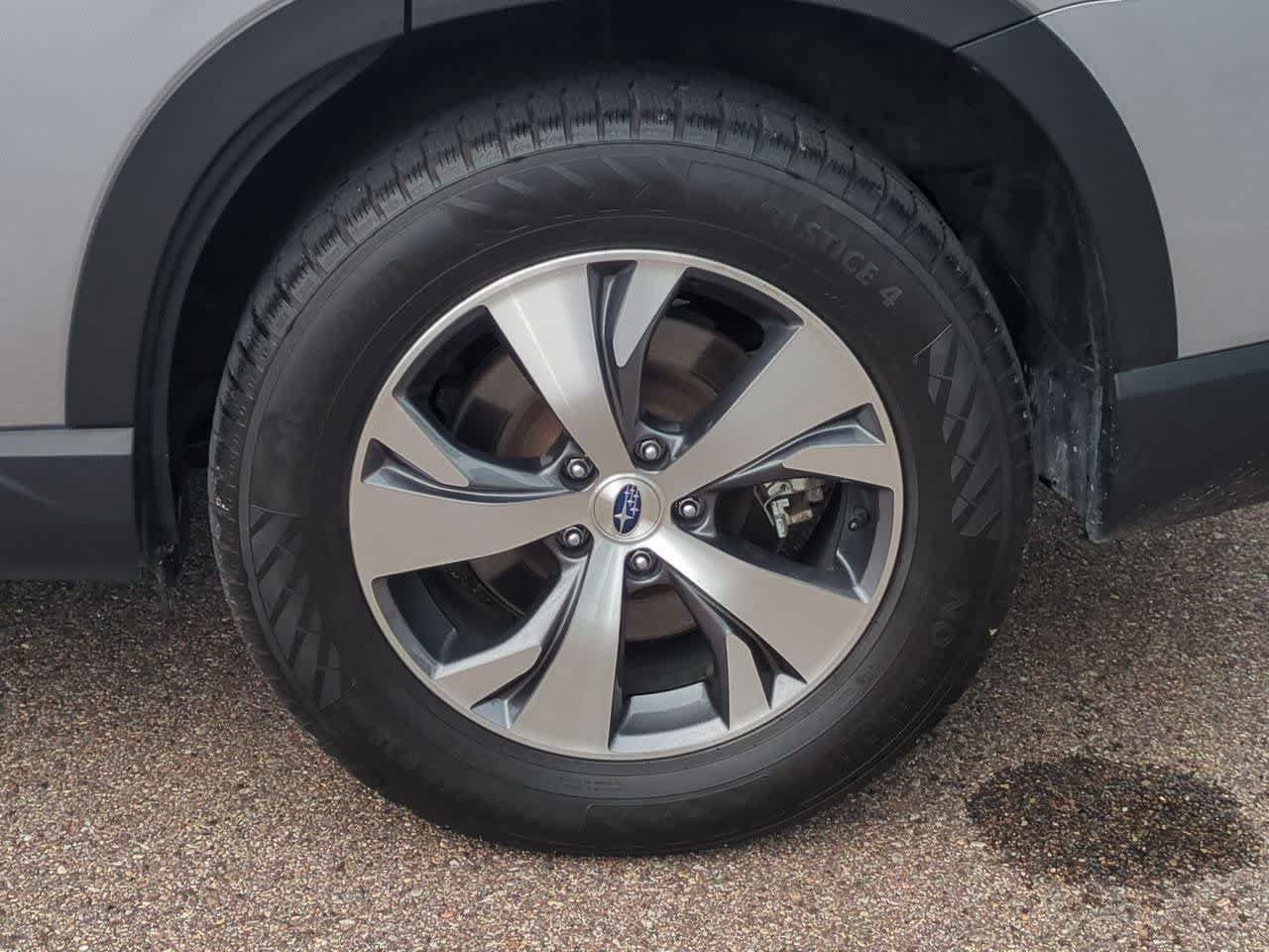 Certified 2023 Subaru Ascent Premium w/ Convenience Package AWD/4WD image 13