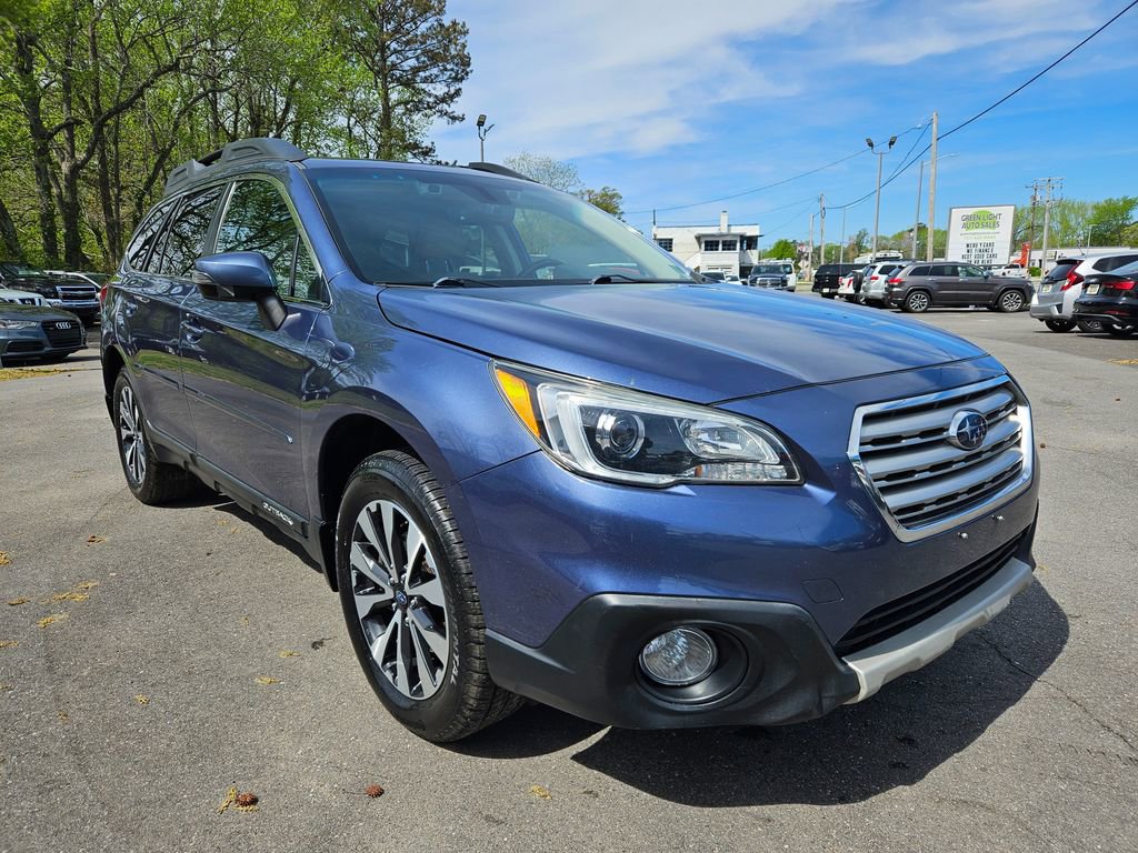 Used 2017 Subaru Outback 2.5i Limited AWD/4WD image 3