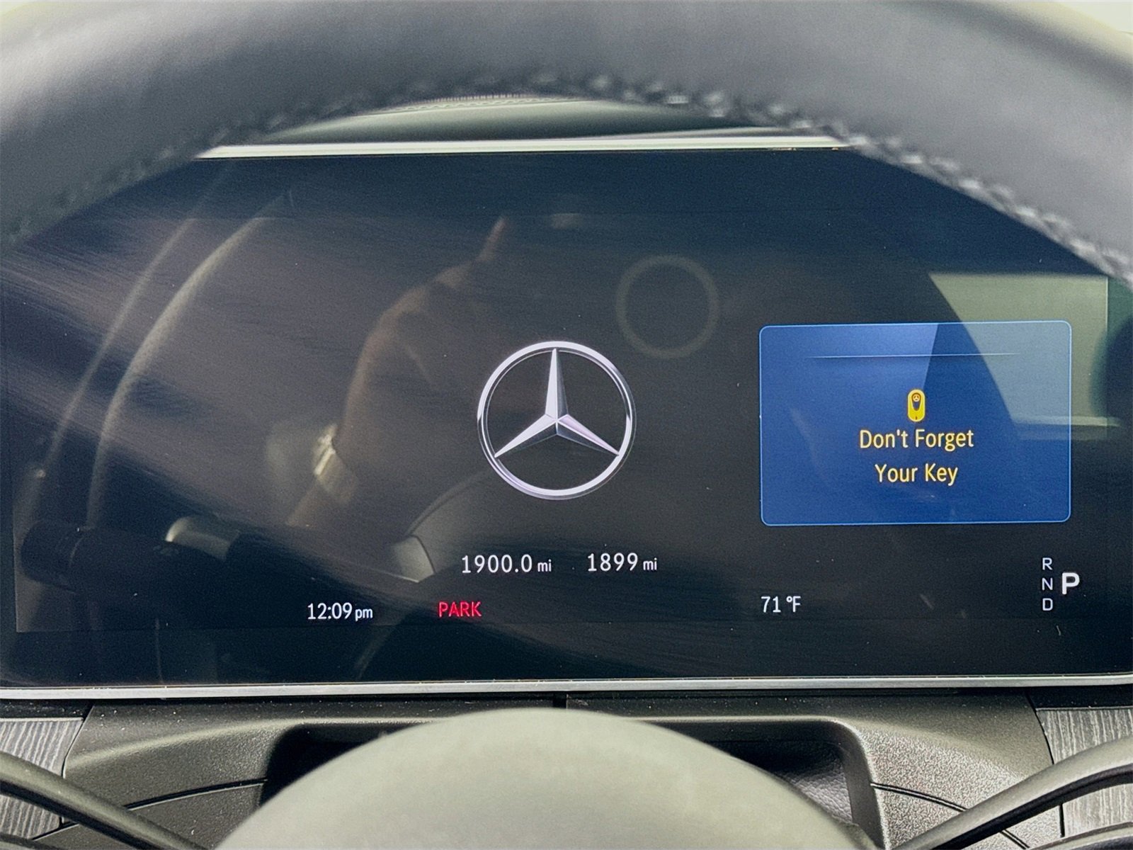 Used 2024 Mercedes-Benz CLE 300 4MATIC Coupe image 12