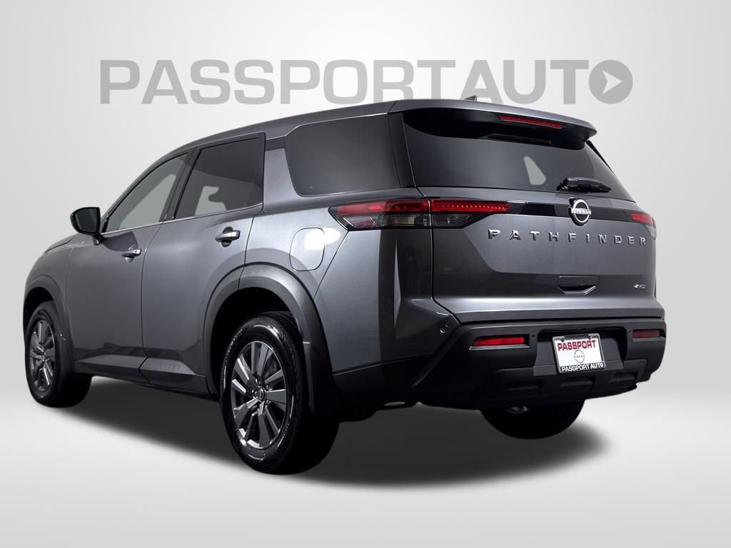 Certified 2025 Nissan Pathfinder S AWD/4WD image 9