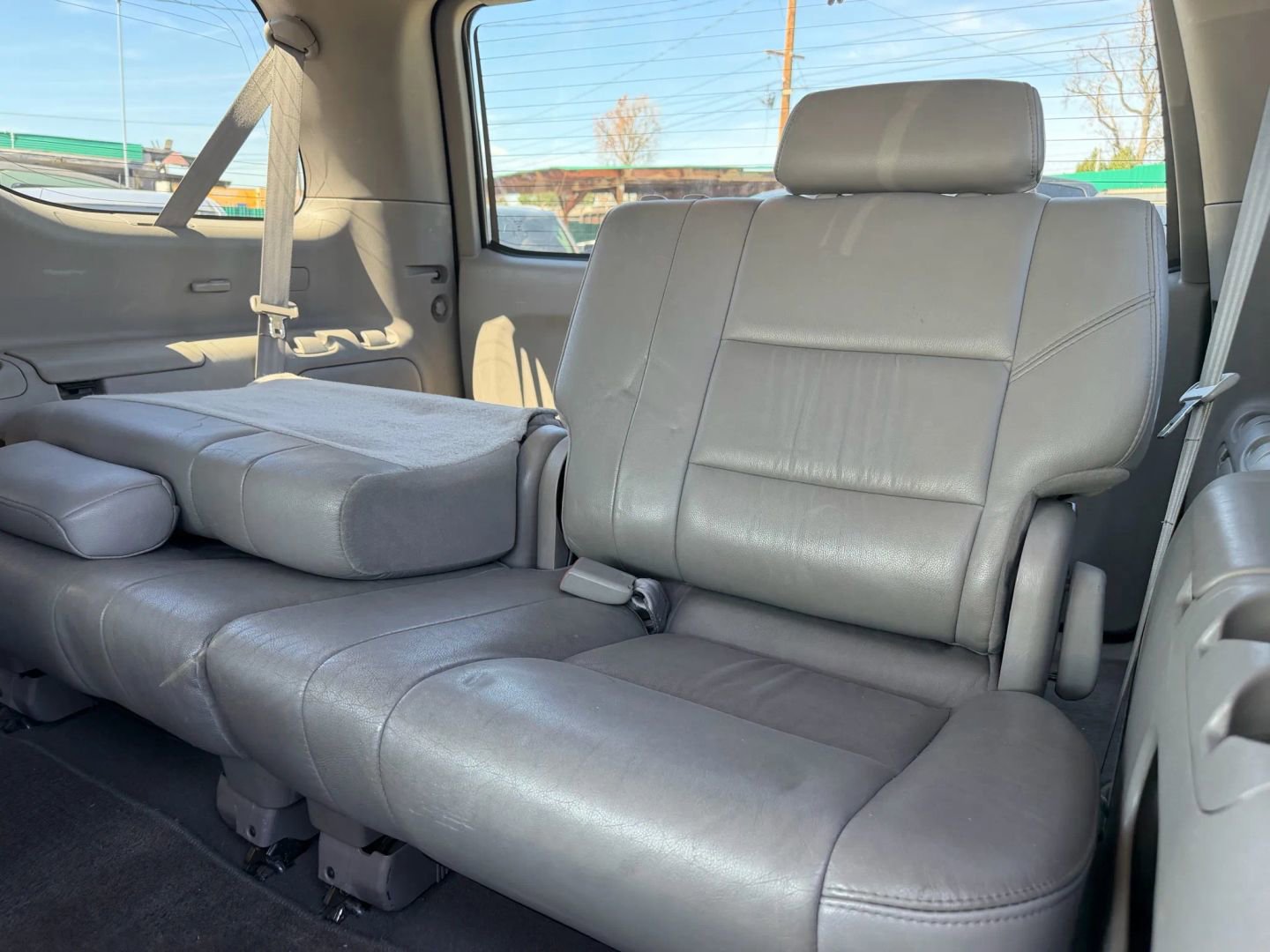 Used 2006 Toyota Sequoia Limited RWD image 14