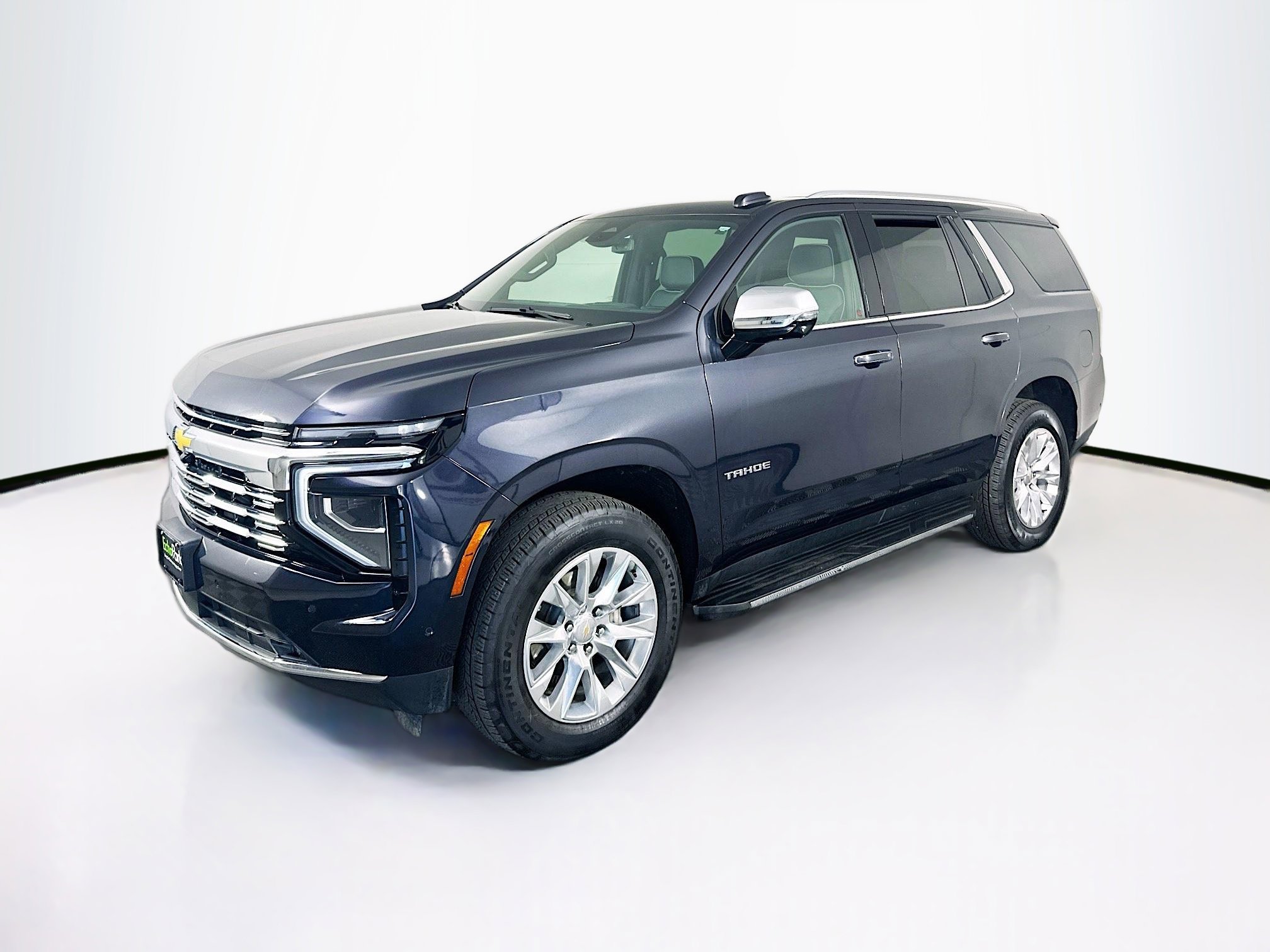 Used 2025 Chevrolet Tahoe Premier image 3