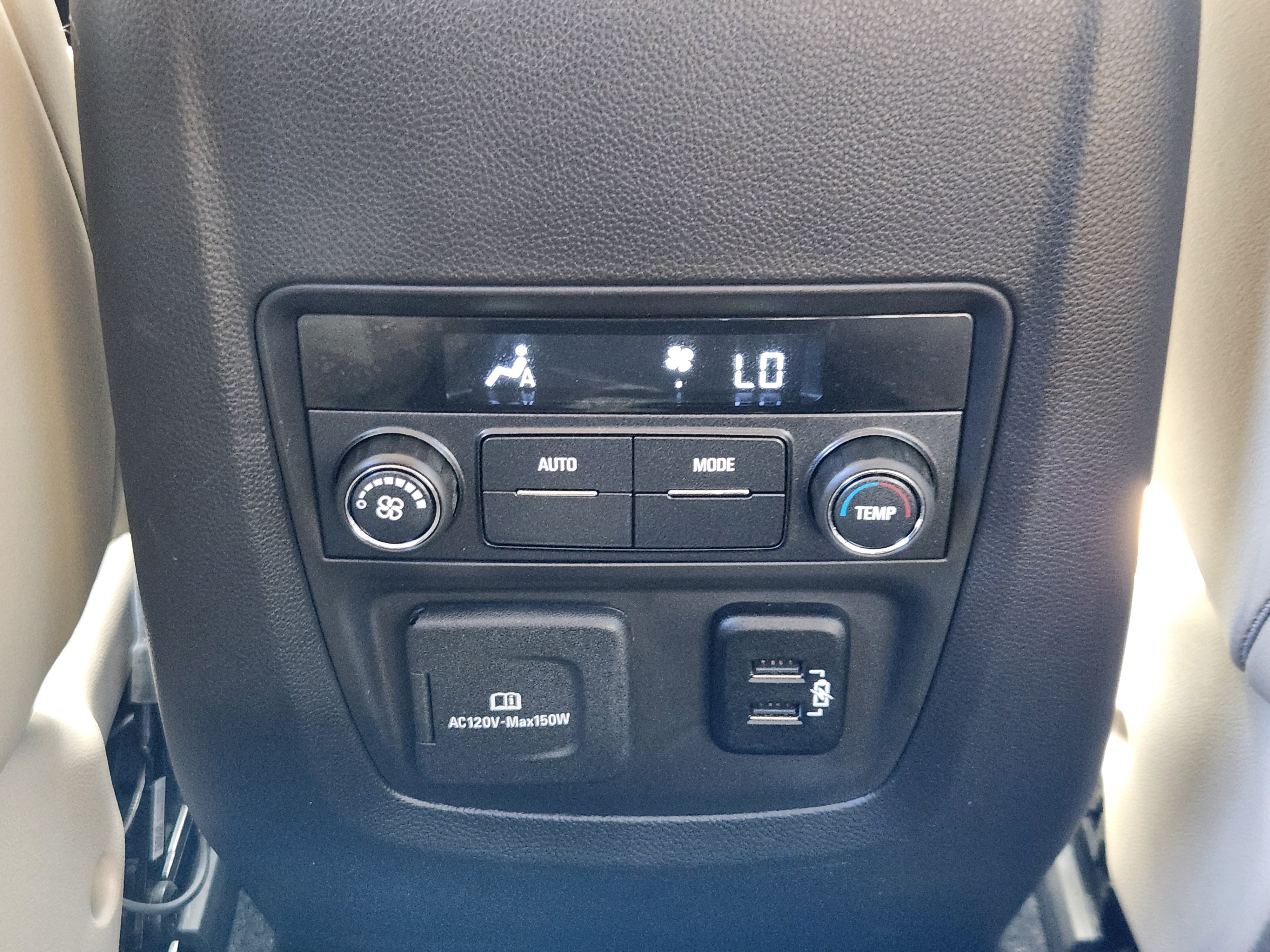 Used 2018 Buick Enclave Essence FWD image 23