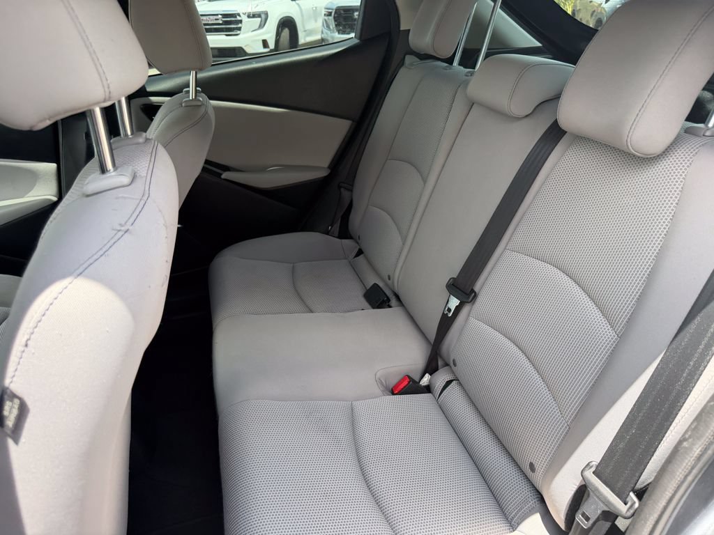 Used 2020 Toyota Yaris LE FWD image 19