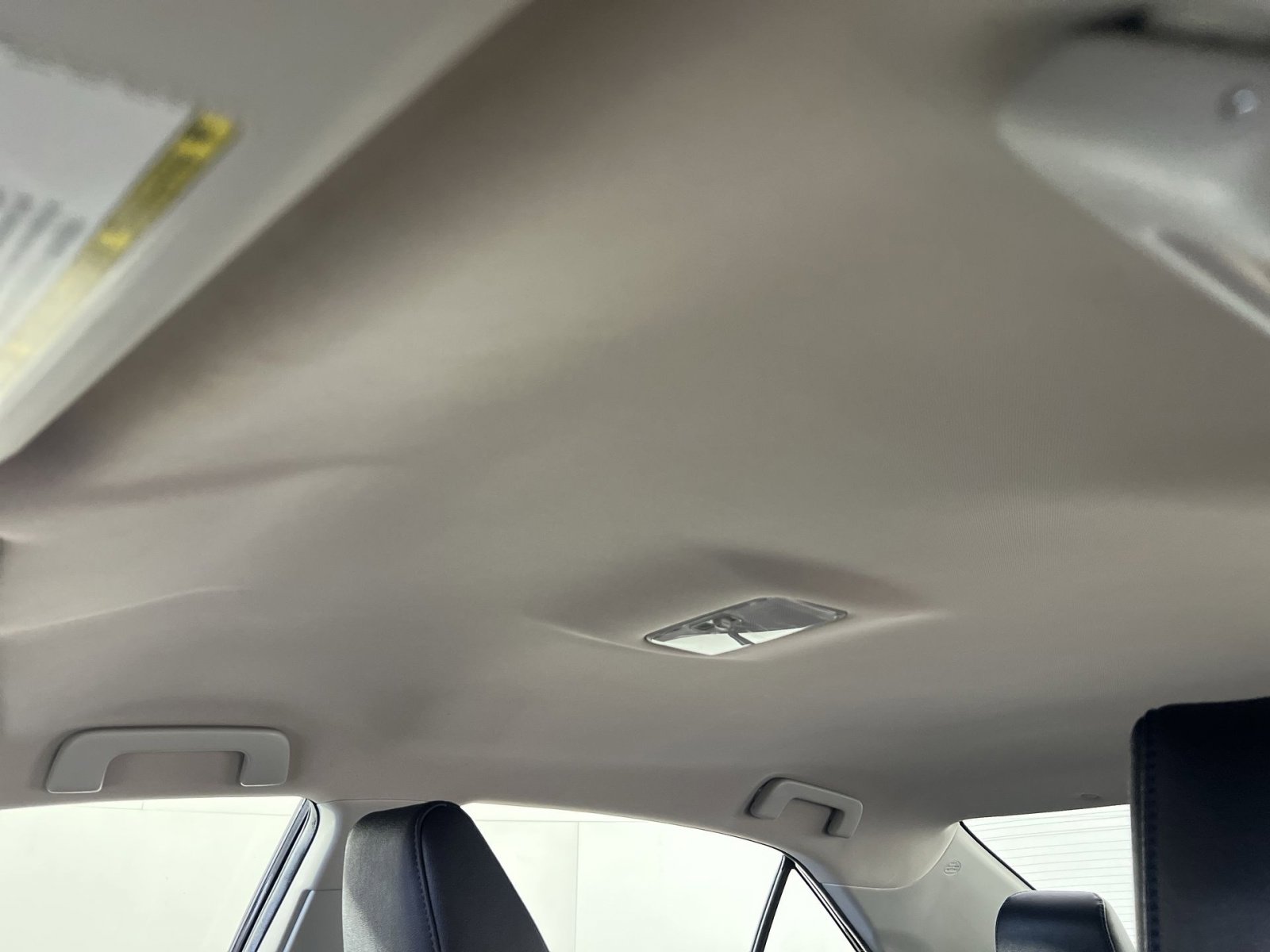 Used 2017 Toyota Corolla SE image 24