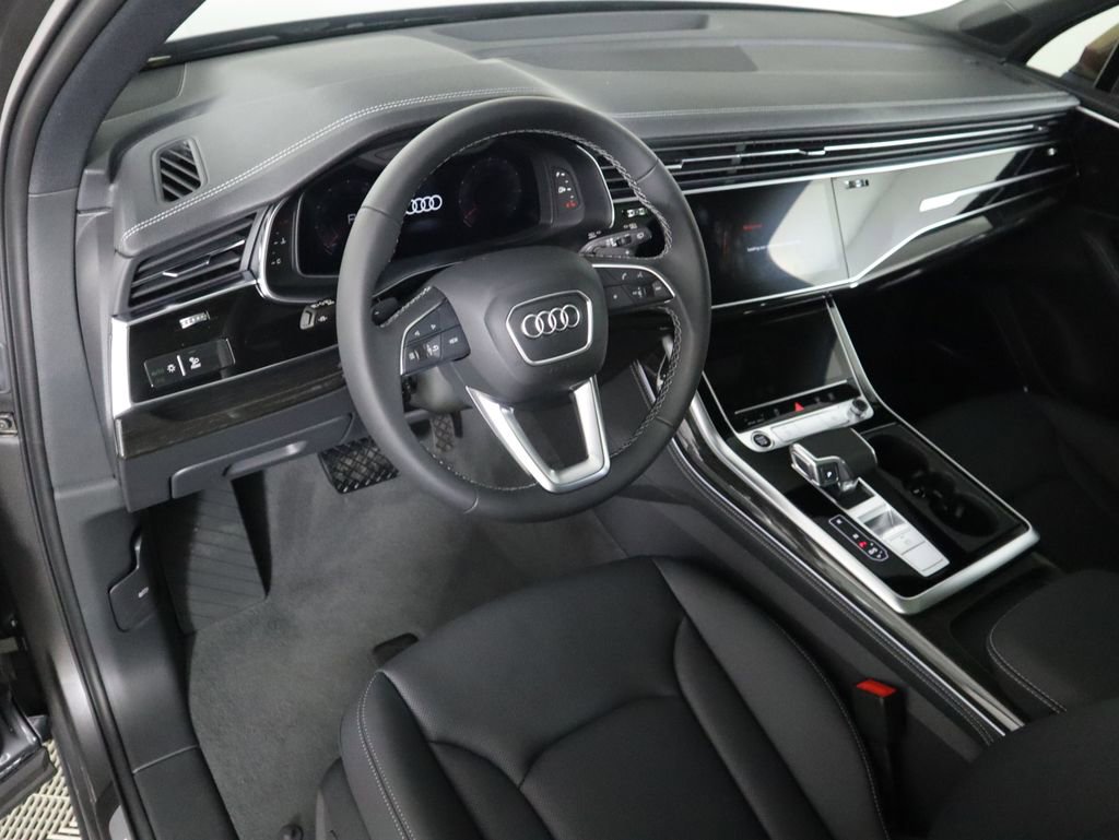 Used 2026 Audi Q7 3.0T Premium Plus w/ Premium Plus Package image 10