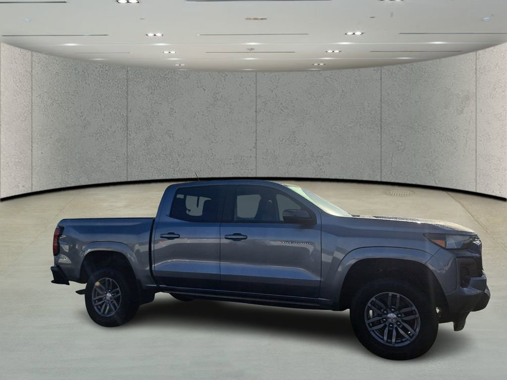 Used 2023 Chevrolet Colorado LT w/ LT Convenience Package II image 4