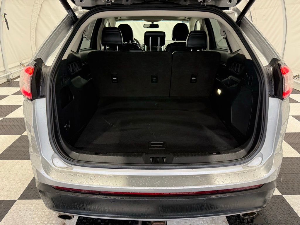 Used 2017 Ford Edge Titanium w/ Equipment Group 301A image 6