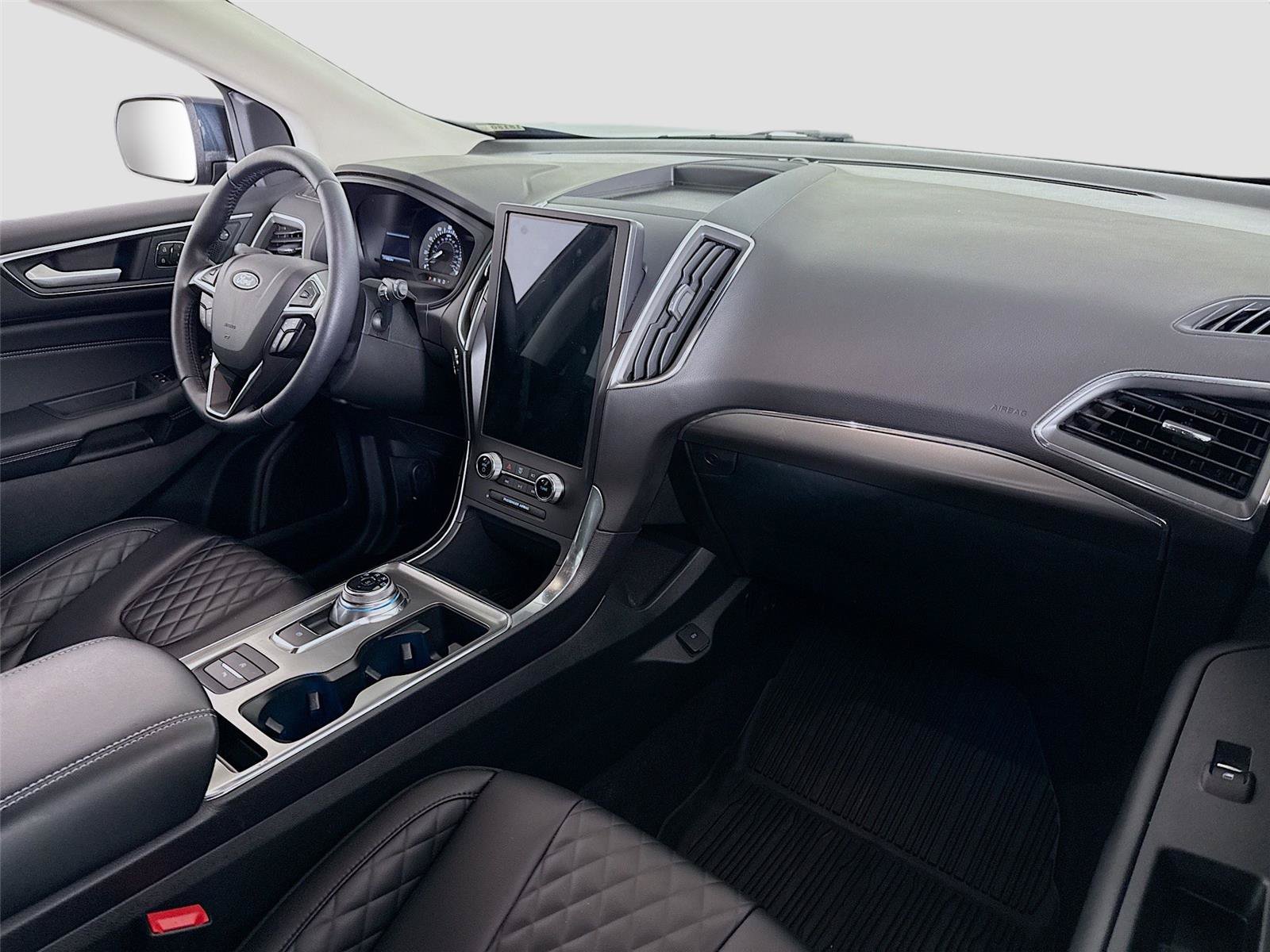 Used 2024 Ford Edge Titanium AWD/4WD image 20