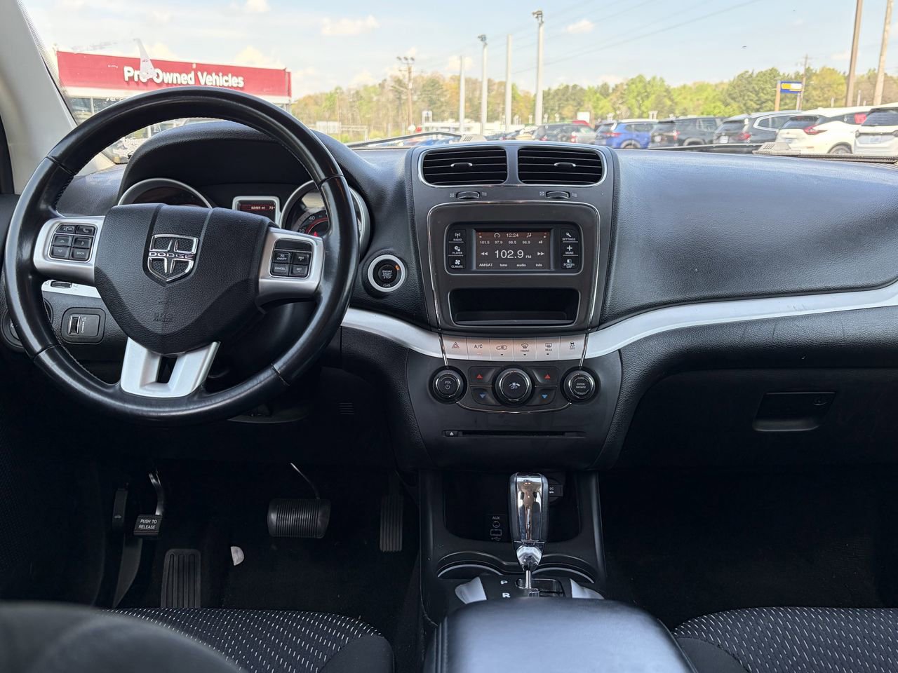 Used 2020 Dodge Journey SE w/ SE Popular Equipment Group FWD image 10