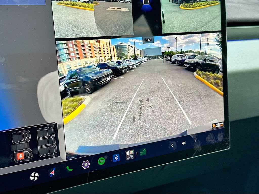 Used 2024 Tesla Cybertruck Cyberbeast AWD/4WD image 16