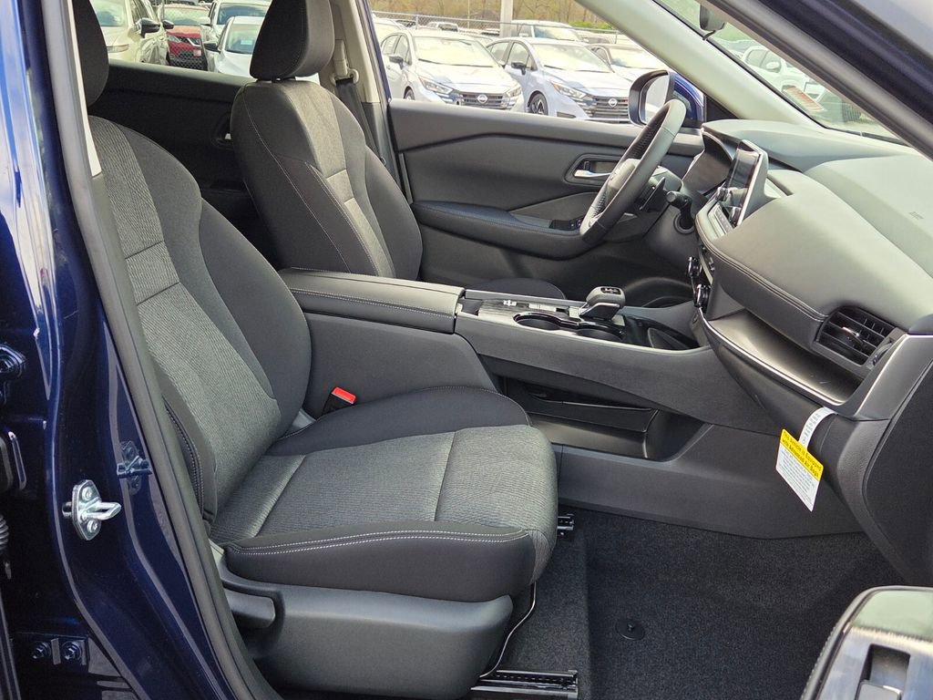 New 2026 Nissan Rogue SV image 13