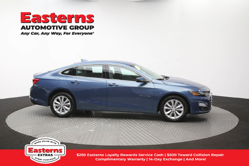 Used 2025 Chevrolet Malibu LT FWD image 48