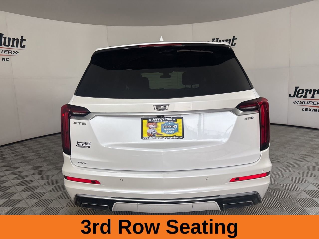 Used 2024 Cadillac XT6 Premium Luxury image 6