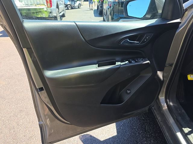 Used 2018 Chevrolet Equinox LT AWD/4WD image 15