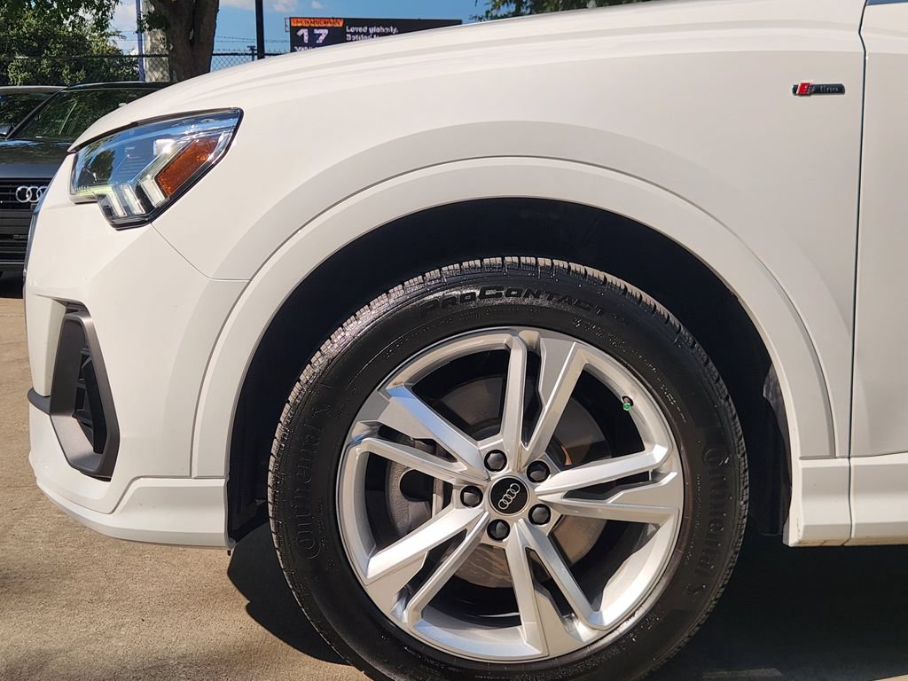 Certified 2024 Audi Q3 2.0T Premium Plus AWD/4WD image 14