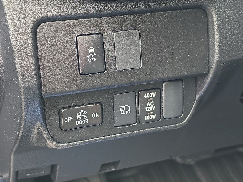 Certified 2023 Toyota Tacoma TRD Sport AWD/4WD image 23