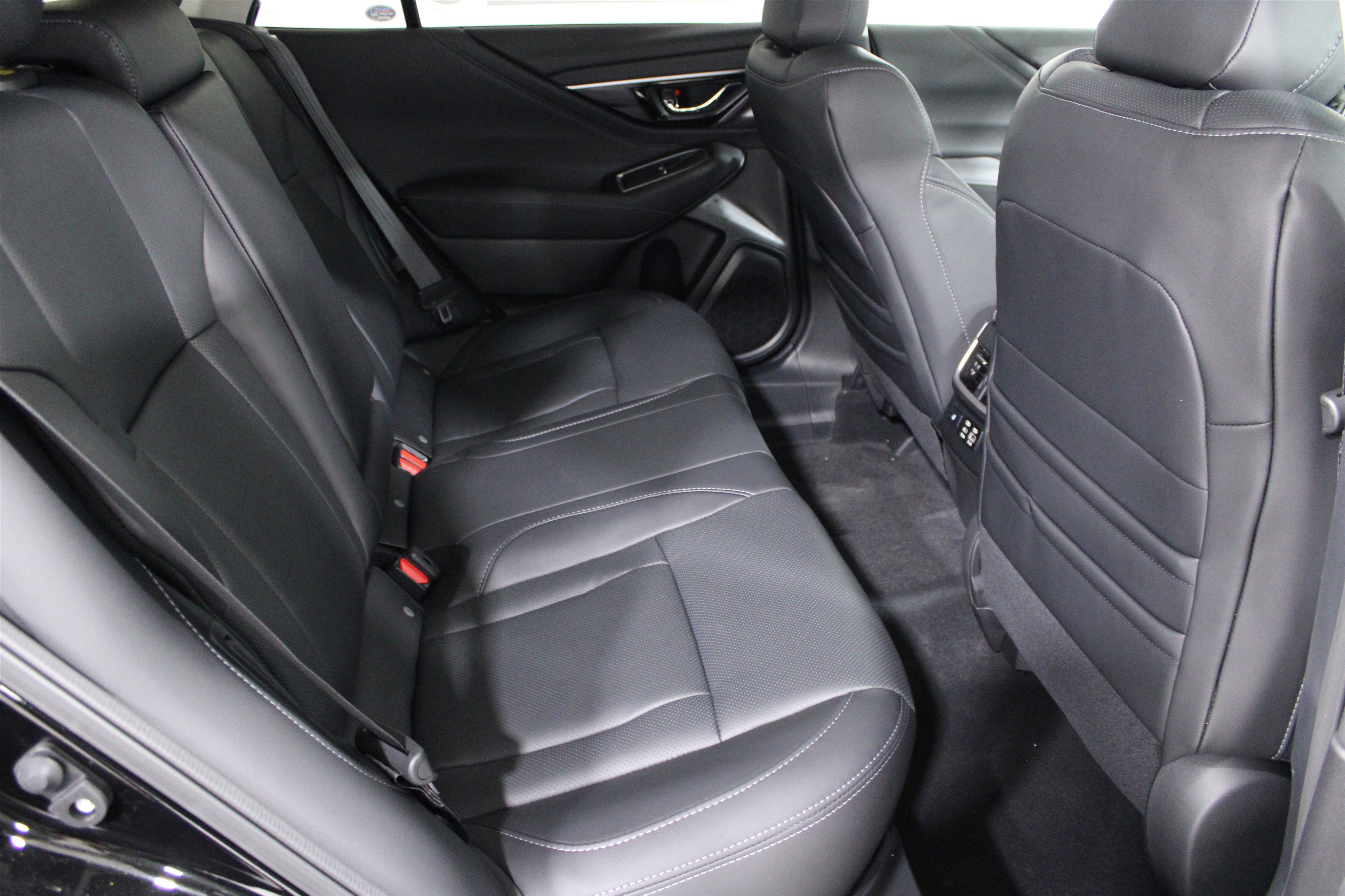 New 2025 Subaru Outback Touring image 25