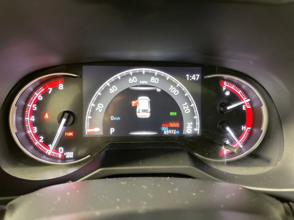 Used 2023 Toyota RAV4 XLE Premium AWD/4WD image 18
