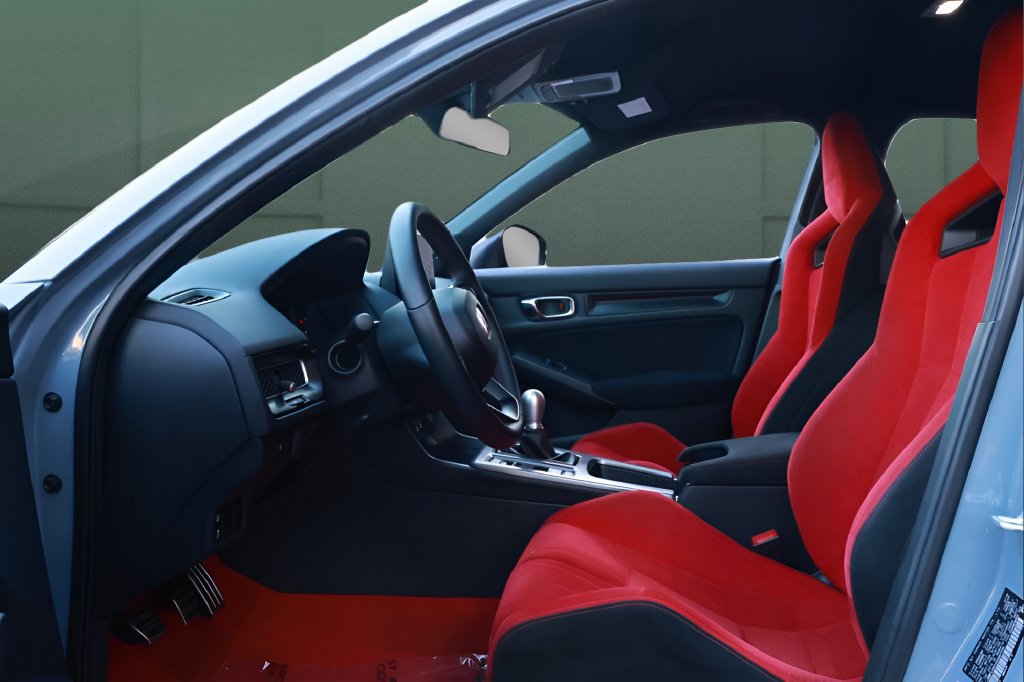 Used 2025 Honda Civic Type R image 19