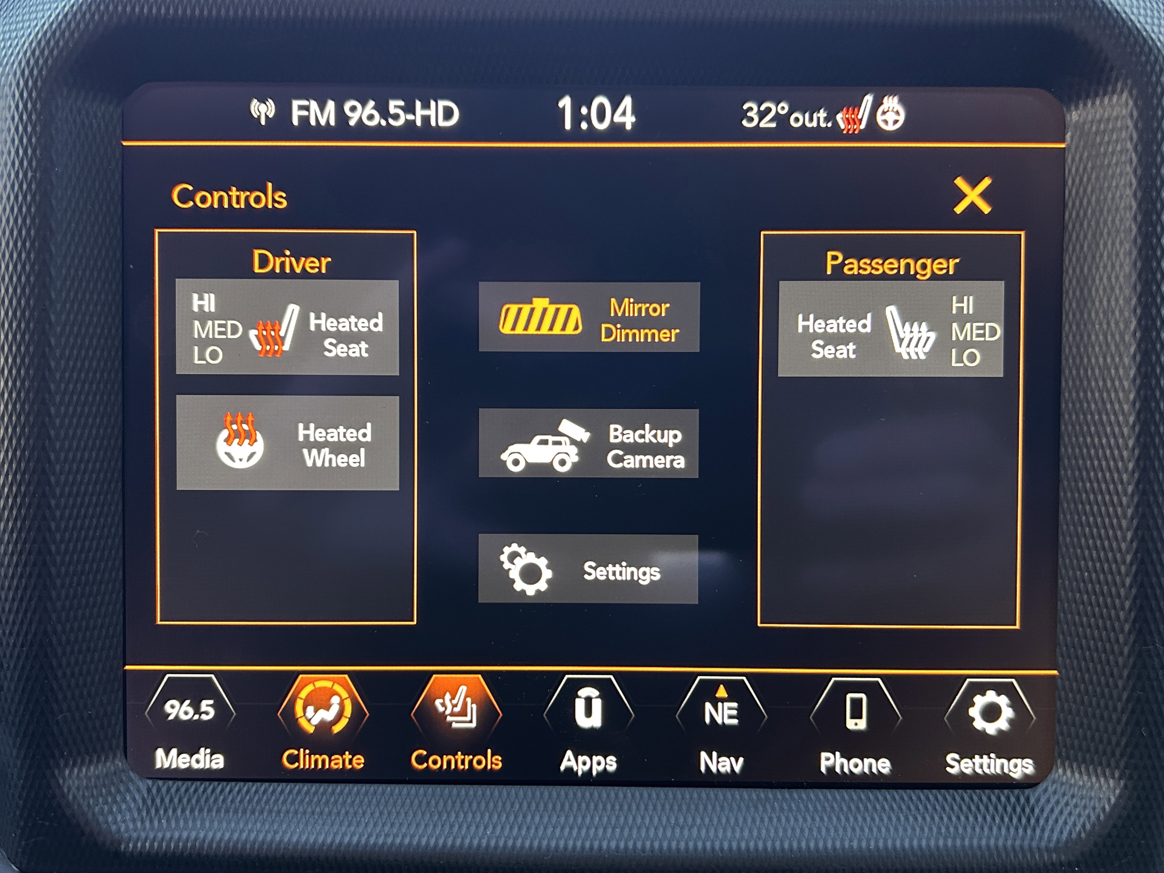 Certified 2023 Jeep Wrangler Sahara w/ Cold Weather Group AWD/4WD image 36