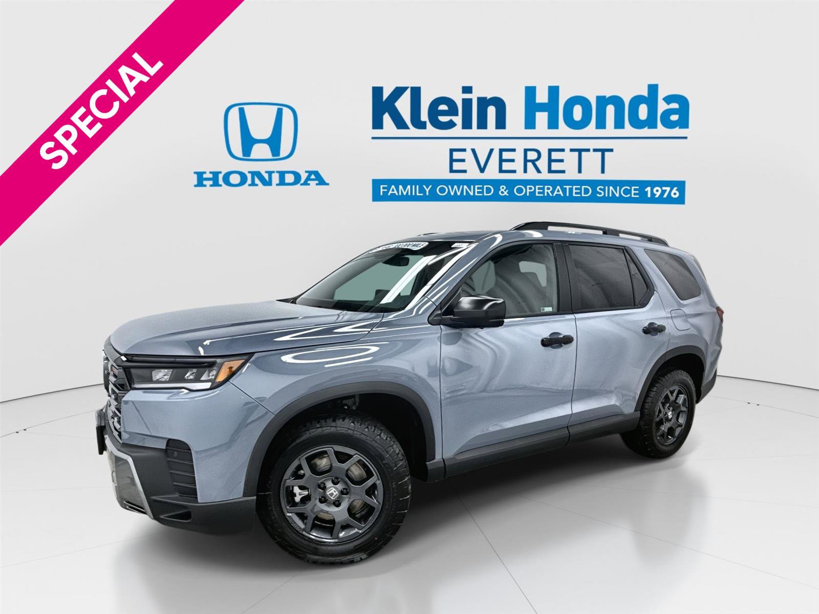 New 2026 Honda Pilot TrailSport image 1