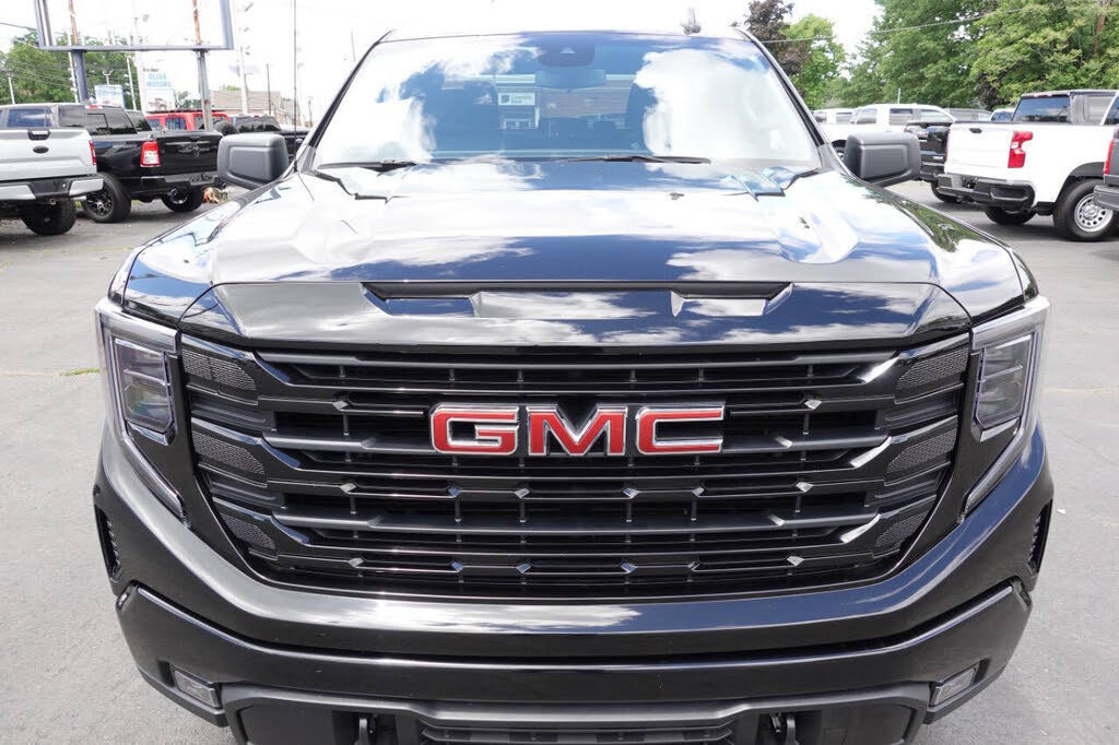 Used 2023 GMC Sierra 1500 Elevation AWD/4WD image 7