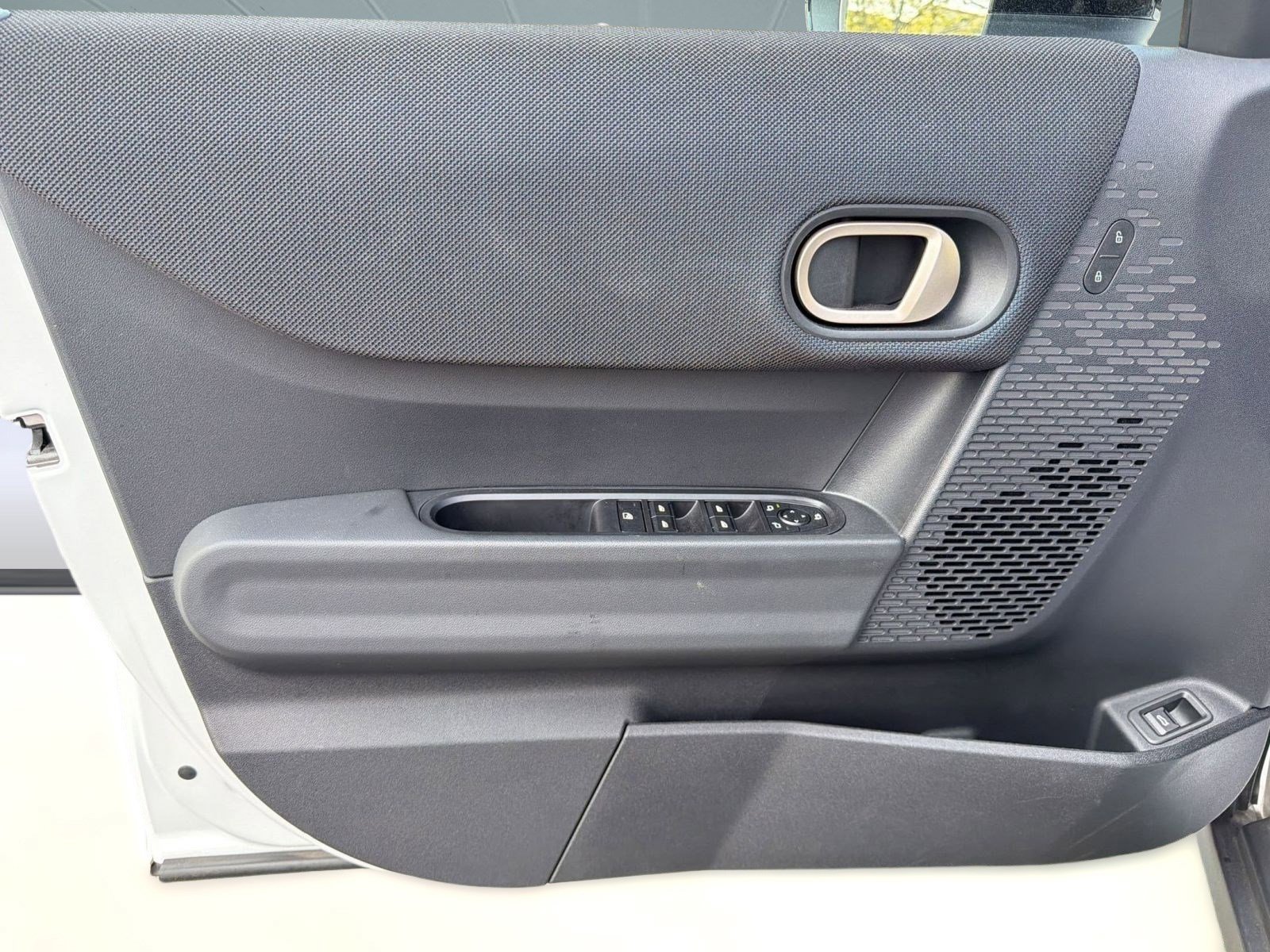 Certified 2025 MINI Cooper S image 20