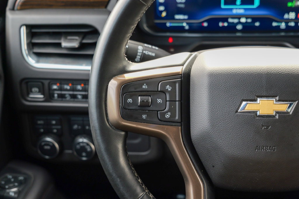Used 2023 Chevrolet Suburban High Country AWD/4WD image 47