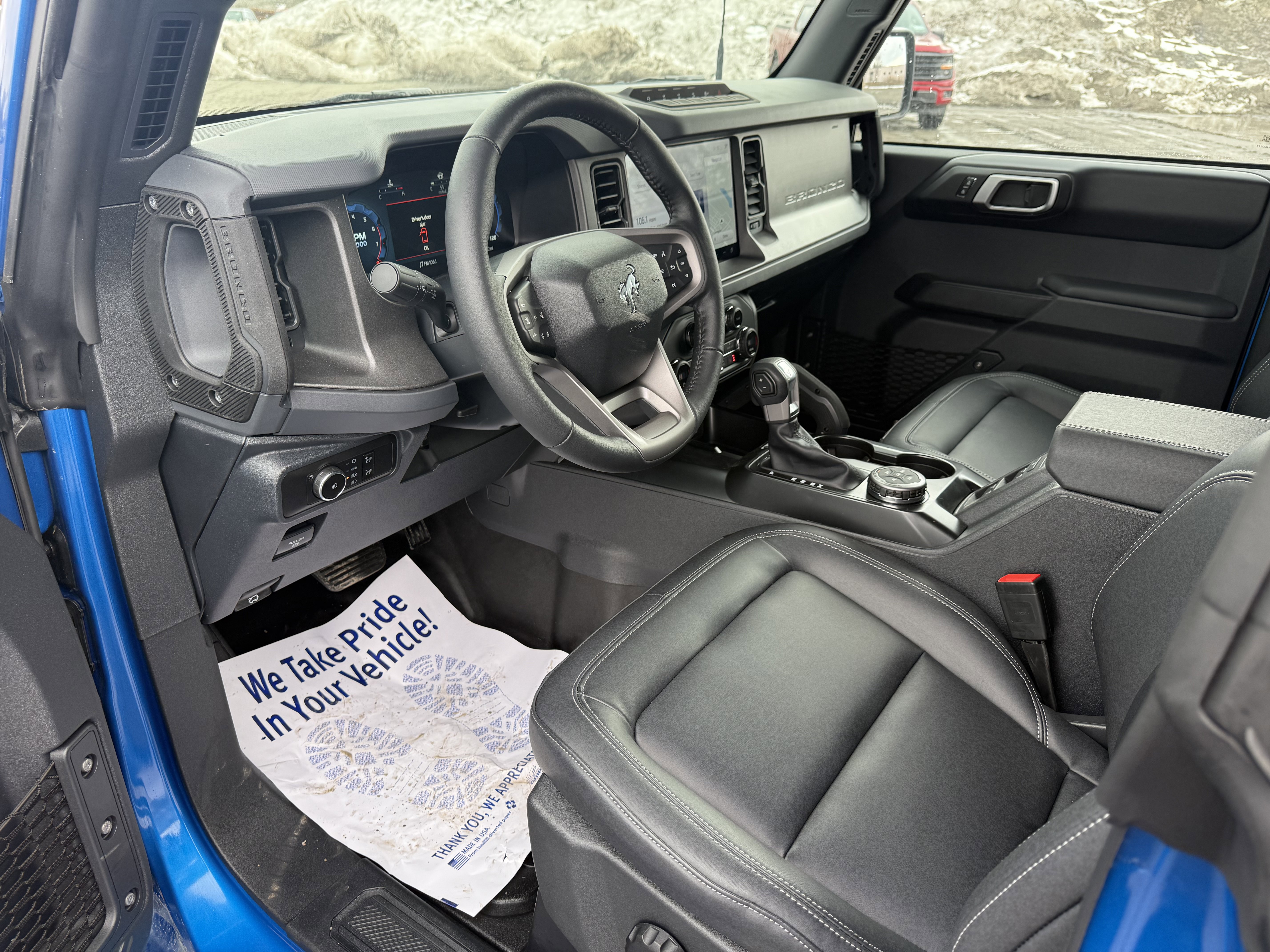 New 2026 Ford Bronco Badlands w/ Sasquatch Package image 7