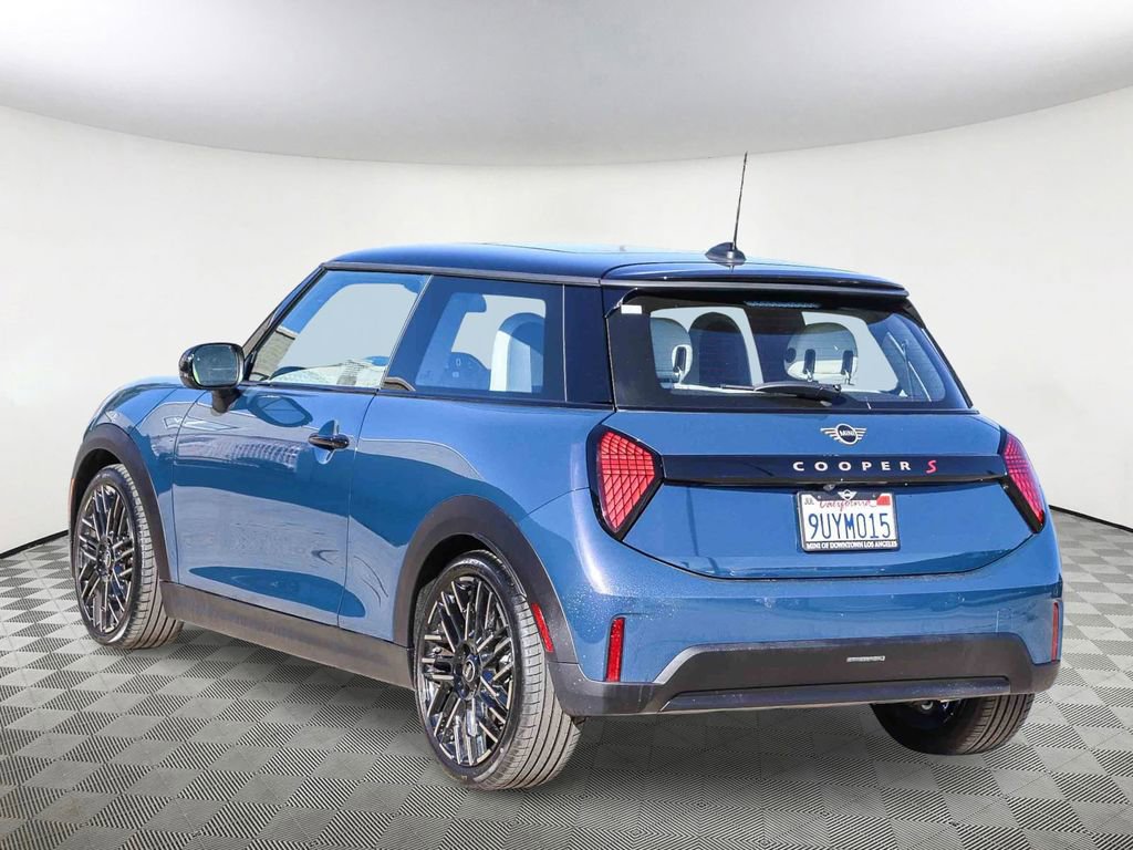 Used 2025 MINI Cooper S FWD image 8