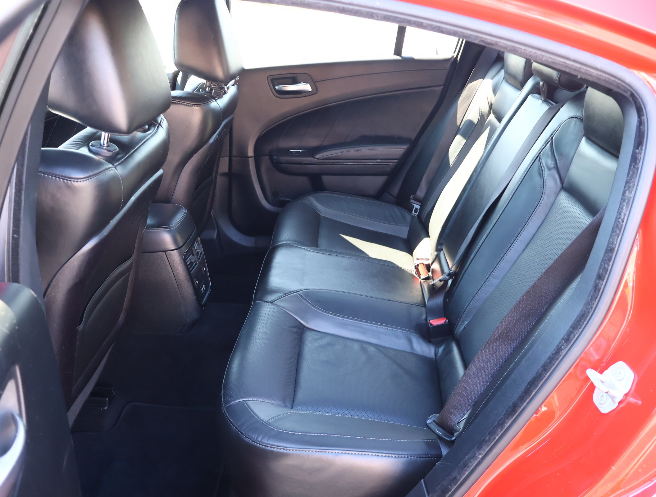 Used 2019 Dodge Charger SXT w/ Plus Group RWD image 20