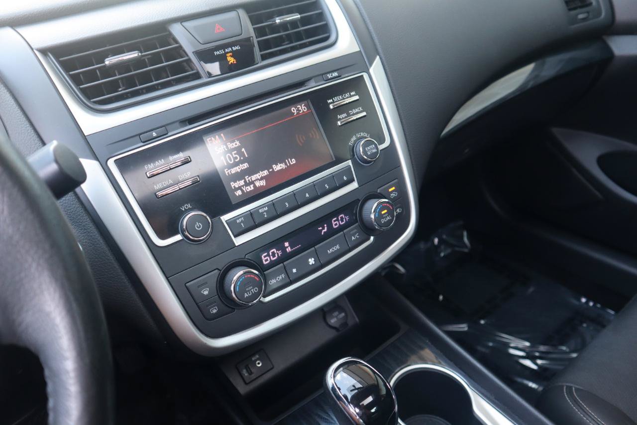 Used 2016 Nissan Altima 2.5 SL w/ Moonroof Package FWD image 60